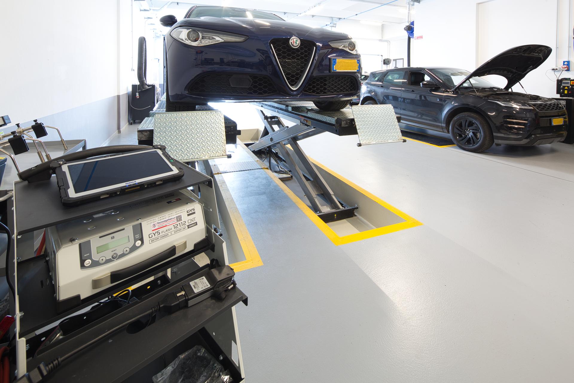 Carrozzeria Royal Genova Sestri Ponente, tutti i servizi per auto e autonloleggio